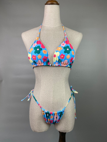 Sexy Flower Split Two Pieces Bikini Frenulum Swimsuit For Female