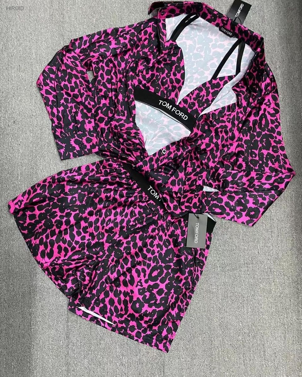 TF02 TOM FORD Three Piece Shirt,Bra and Shorts suit