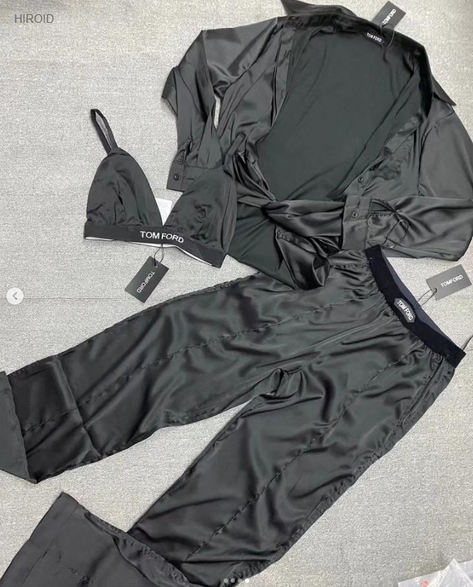 TF01 TOM FORD Three Piece Shirt pants and bra suit