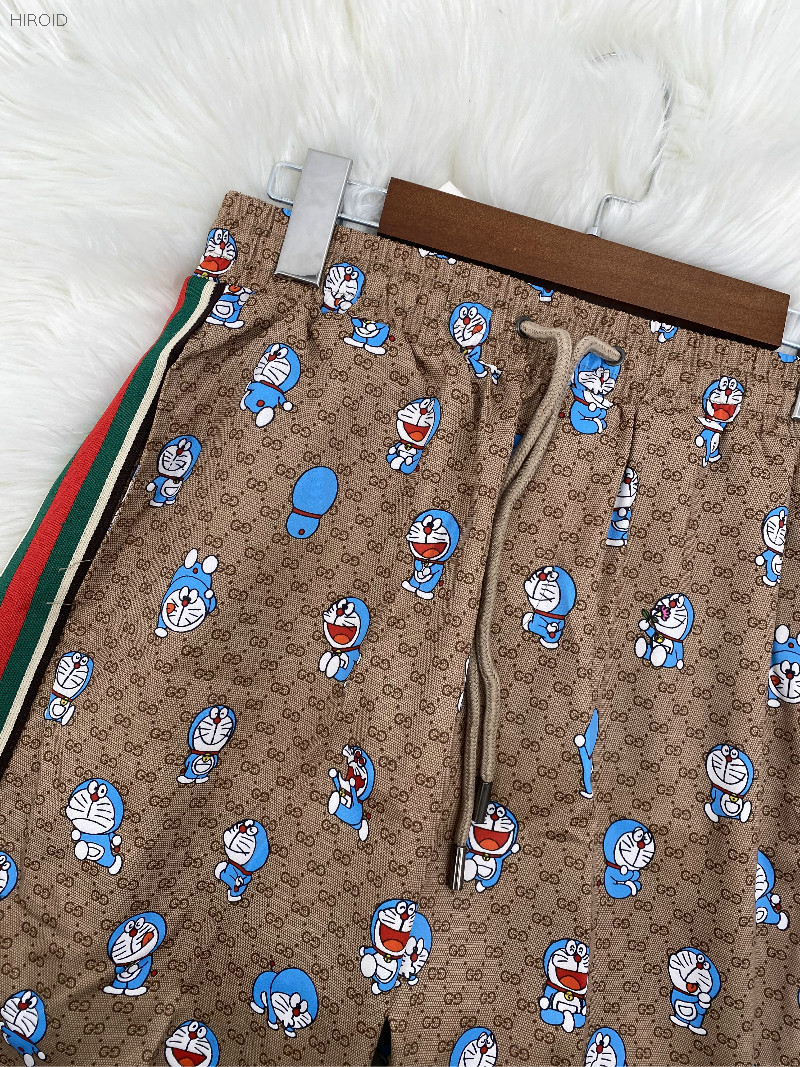 GUT05 Men Doreamon Short