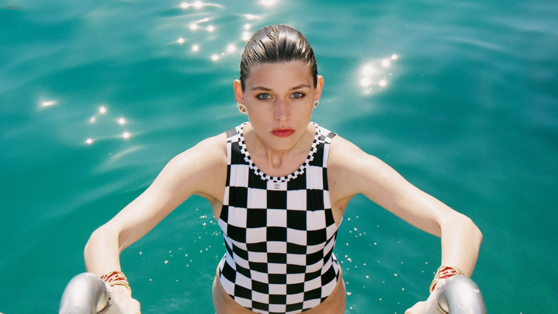 CH2301 One piece chanel swimsut