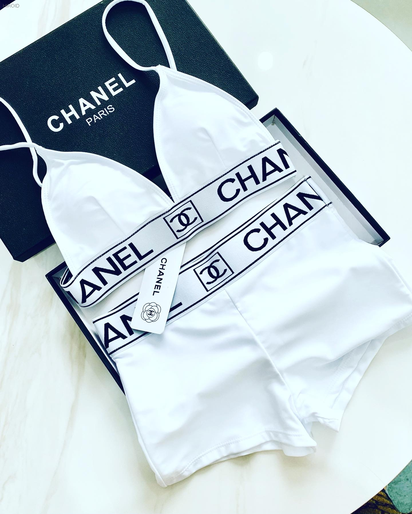 CH26 White and Black Two Colors Women Bikini Bra Bikini Set Swimsuit For Women Solid Beachwear