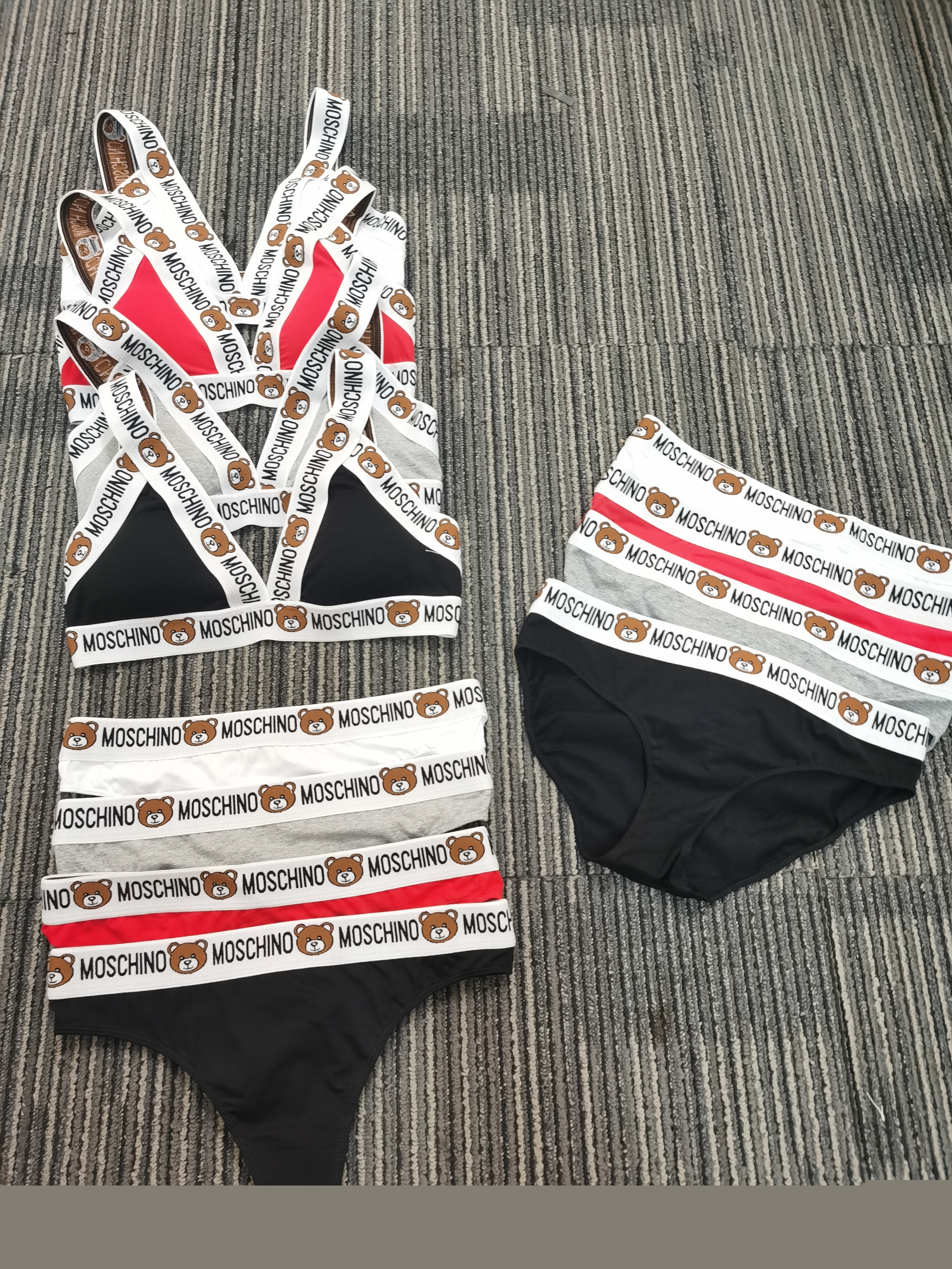 MOS2101 Women Two Piece Swimsuit Sports Bra