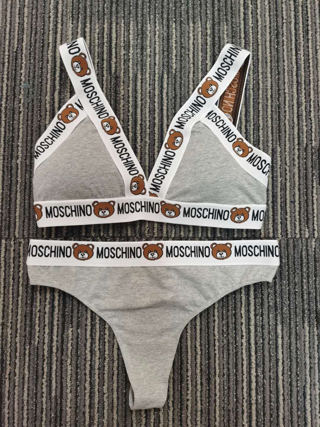 MOS2101 Women Two Piece Swimsuit Sports Bra